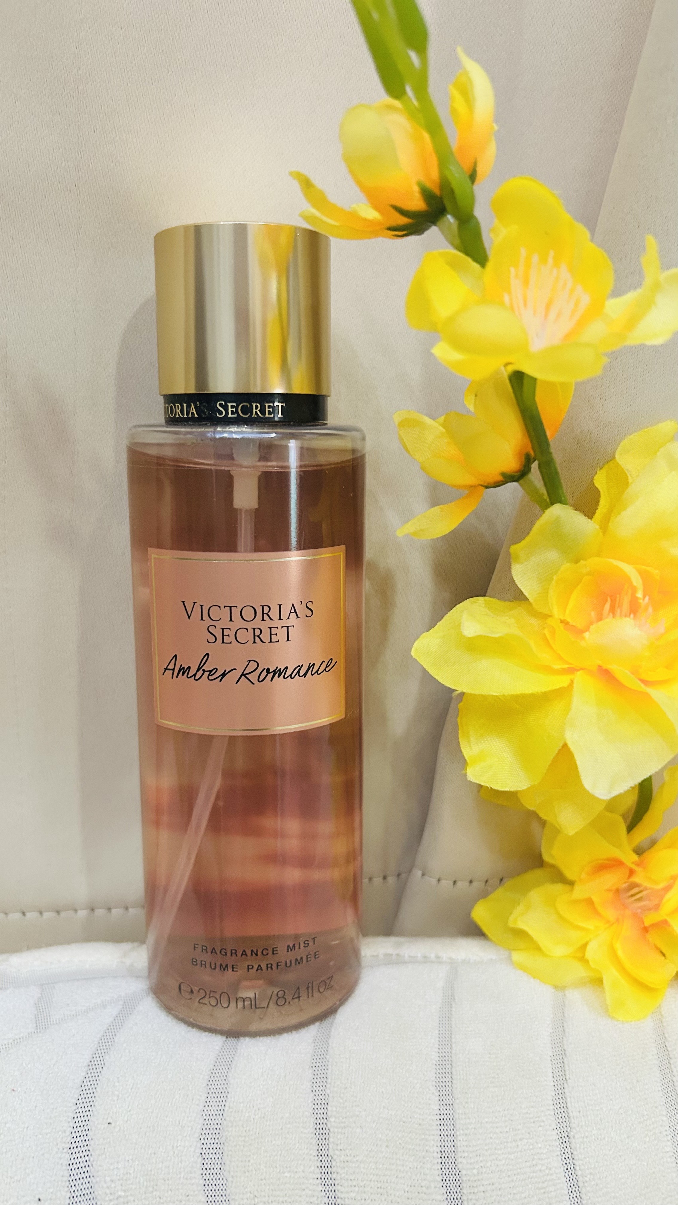 Victoria's Secret Amber Romance Body Mist 250ml